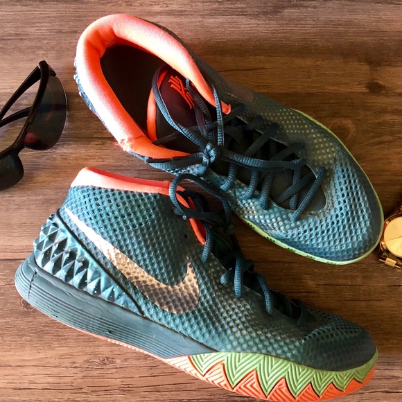 Nike Other - Kyrie Irving Nike’s